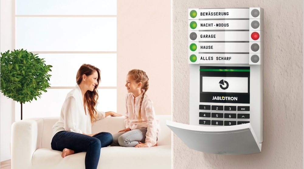 Clavier de commande BUS avec RFID et écran LCD