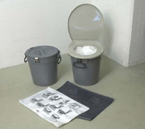 Equipement de toilettes sèches TC-8 pour 10 places protégées max.