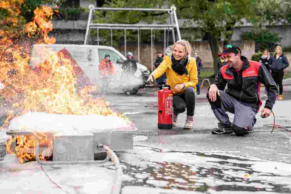 Extincteur d'entraînement FOPPA 9l avec bouton de frappe